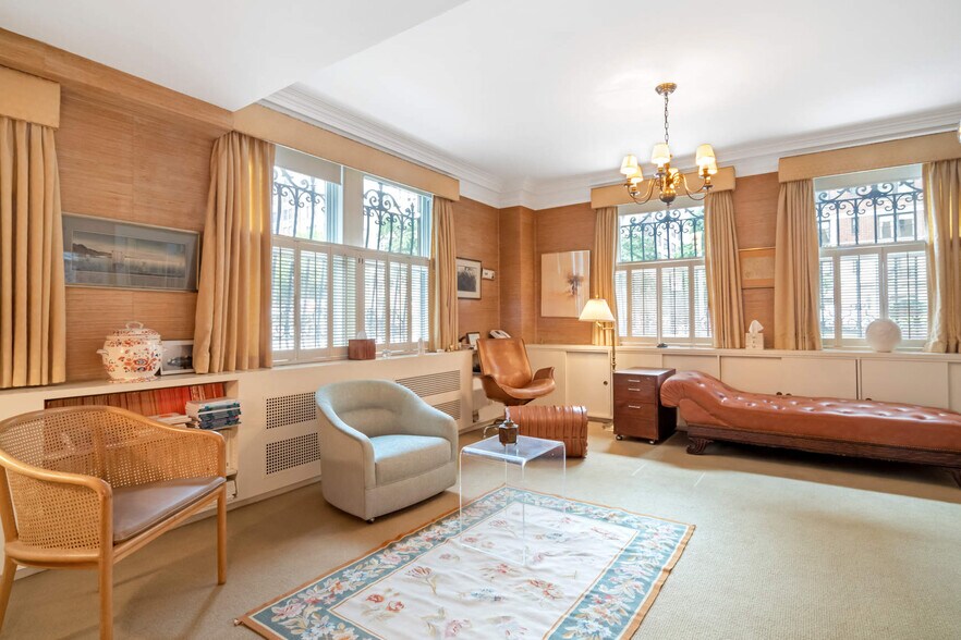 More Photos Of 910 Park Ave, New York Apartments For Sale