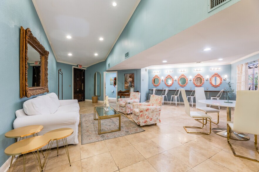 More Photos Of 6303 Beverlyhill St, Houston Lodge Meeting Hall For Sale