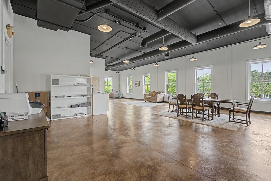 More Photos Of 1430 Capital Ave, Watkinsville Storefront Retail Office For Sale