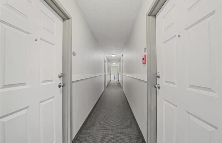 More Photos Of 1115 14th Ave SE, Minneapolis Apartments For Sale