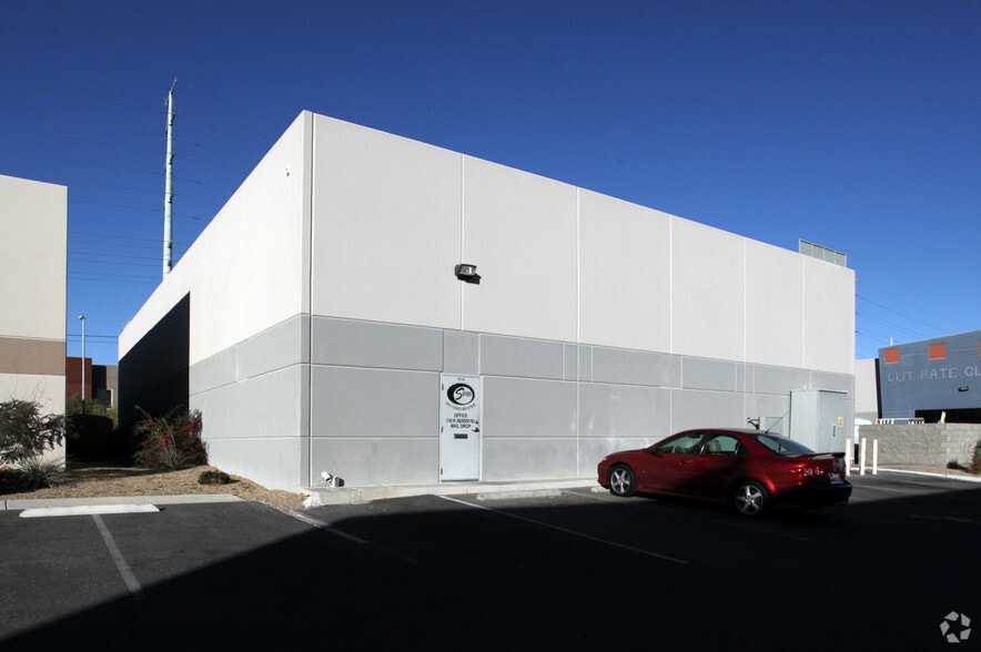 More Photos Of 5165 W Oquendo Rd, Las Vegas Food Processing For Lease