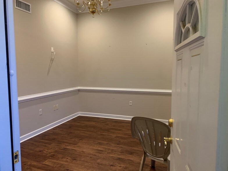 More Photos Of 6030 Bethelview Rd, Cumming Medical For Lease