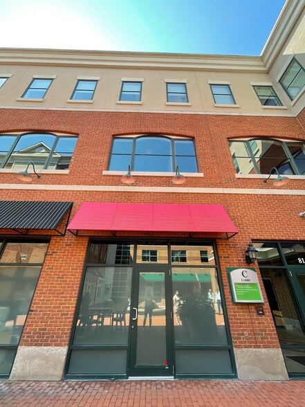 More Photos Of 121 Mill St, Gahanna Apartments For Lease