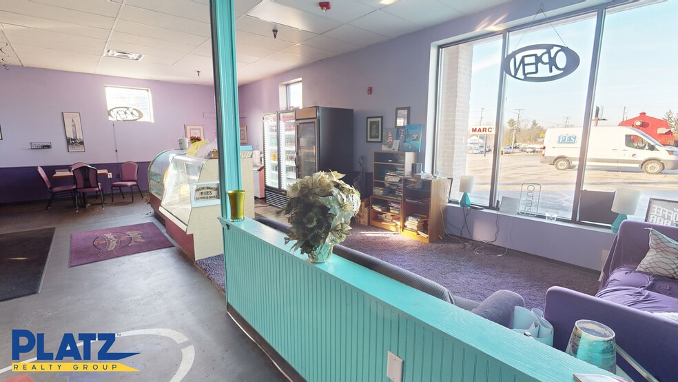 More Photos Of 4751-4771 Mahoning Ave, Youngstown Unknown For Lease