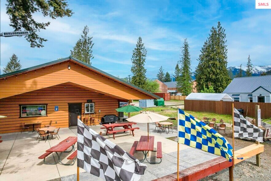 More Photos Of 213 E 4th Ave, Clark Fork Restaurant For Sale