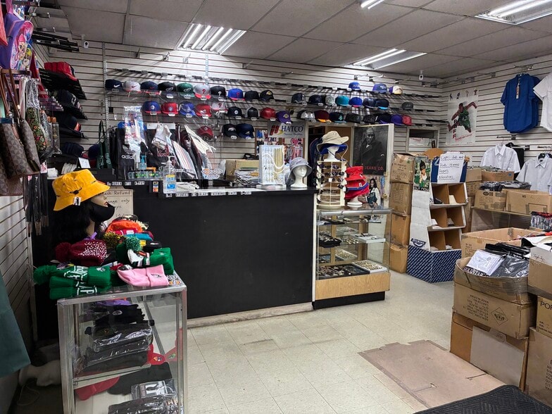 More Photos Of 52 W Chelten Ave, Philadelphia Storefront Retail Office For Sale