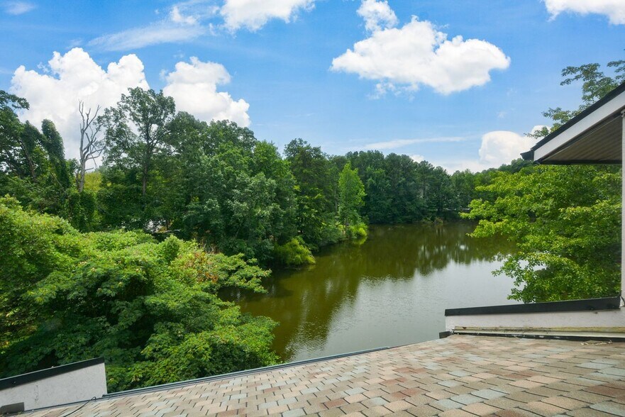 More Photos Of 1820 The Exchange SE, Atlanta Office For Sale