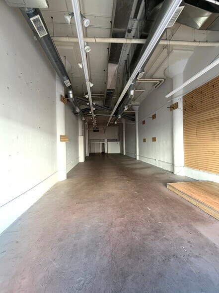 More Photos Of 910 Santee St, Los Angeles General Retail For Lease