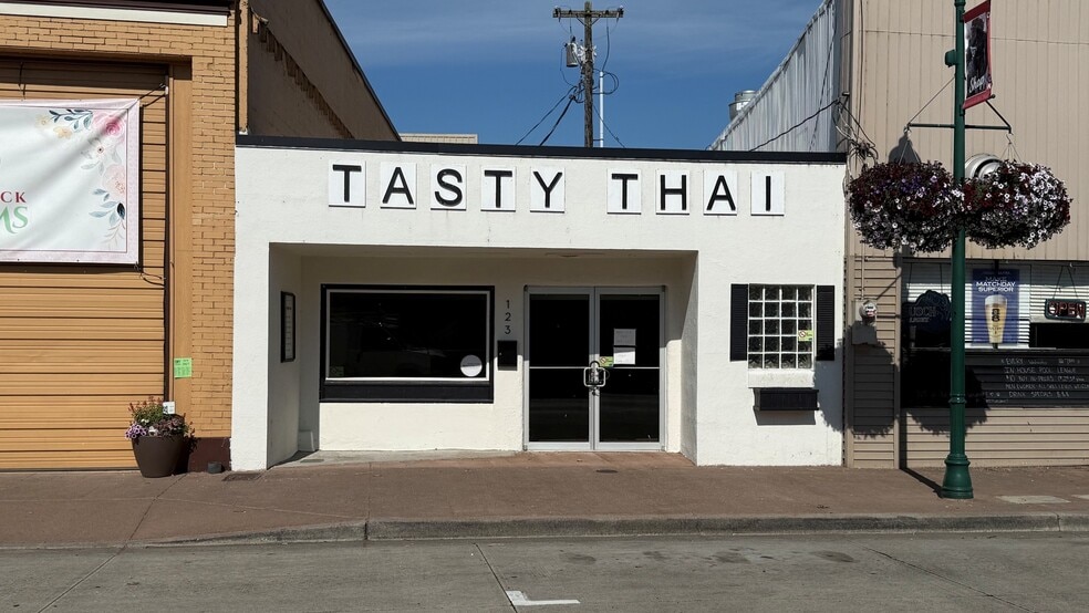 Primary Photo Of 123 Front Ave NW, Castle Rock Storefront Retail Office For Sale