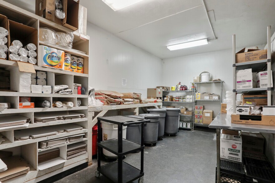 More Photos Of 100 W German St, Shepherdstown Storefront Retail Residential For Sale