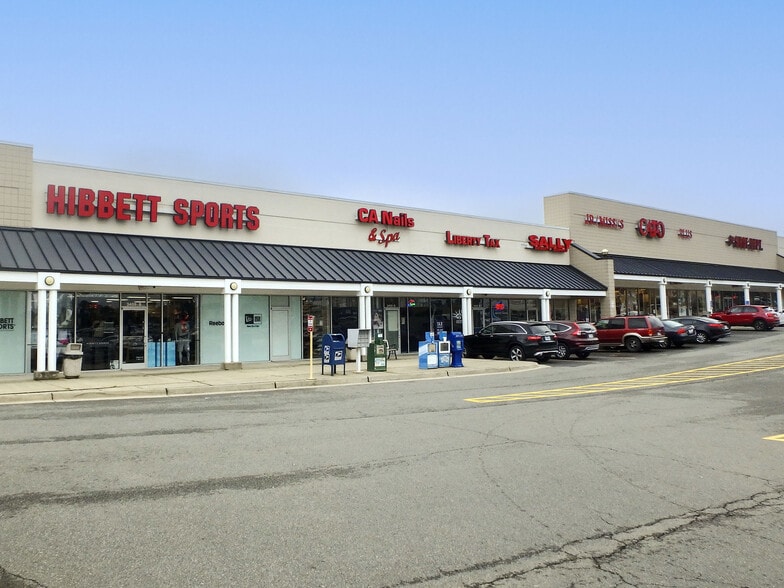 More Photos Of 3459 Old Halifax Rd, South Boston Storefront For Lease
