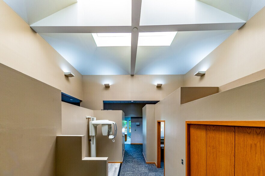 More Photos Of 7515 W Yale Ave, Denver Medical For Lease