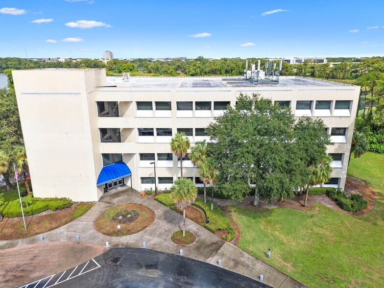 More Photos Of 2201 Lucien Way, Maitland Office For Lease