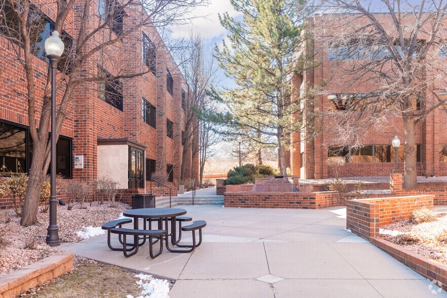 More Photos Of 7110 W Jefferson Ave, Lakewood Unknown For Lease