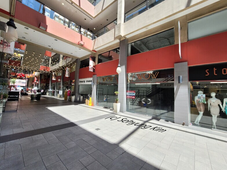 More Photos Of 800 E 12th St, Los Angeles Office For Sale