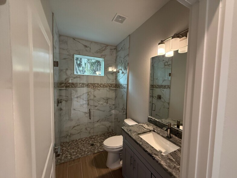 More Photos Of 14422 Chamberlain Blvd, Port Charlotte Multifamily For Sale