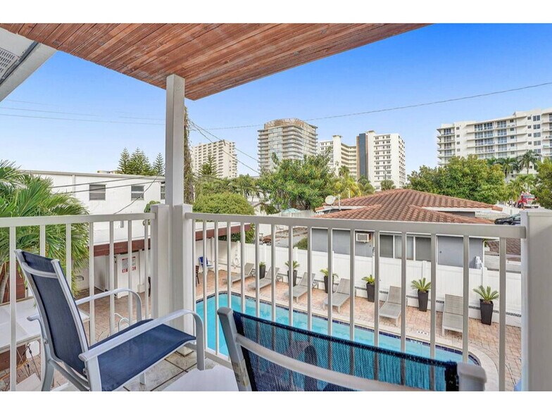 More Photos Of 3215 NE 7th St, Pompano Beach Apartments For Sale