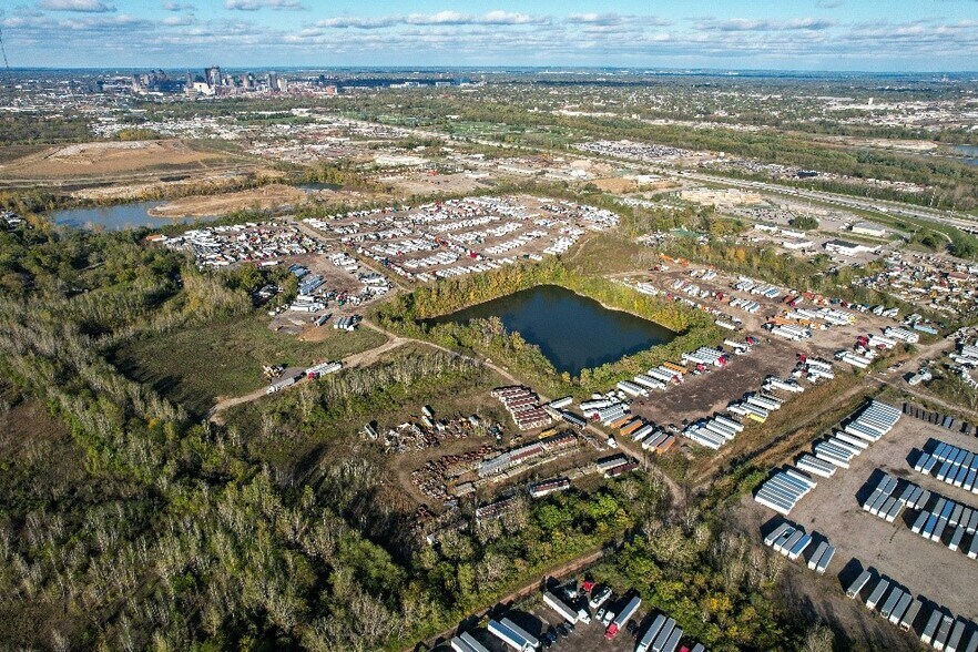 More Photos Of 800 Frank Rd, Columbus Land For Sale