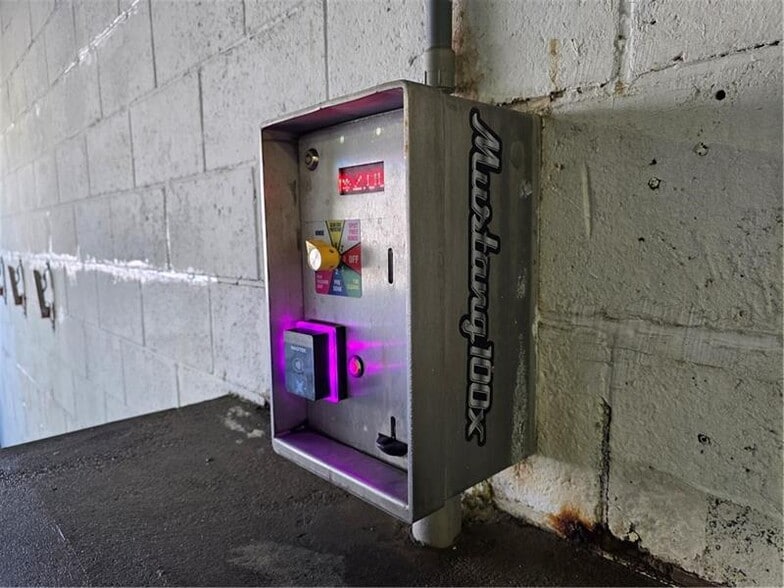 More Photos Of 110 E 2nd Ave, Tarentum Carwash For Sale