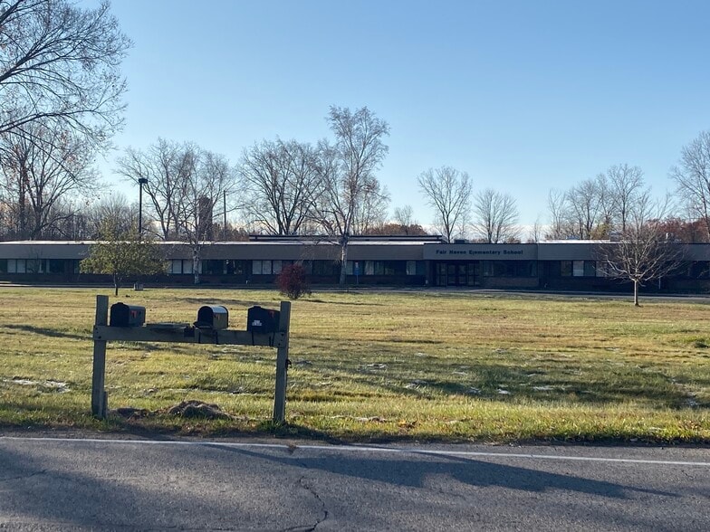 More Photos Of 8361 Broadbridge Rd, Ira Schools For Sale