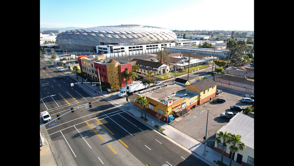 More Photos Of 10400 S Prairie Ave, Inglewood Land For Sale