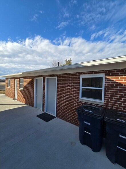 More Photos Of 9273 W 1050 N, Elwood Freestanding For Sale