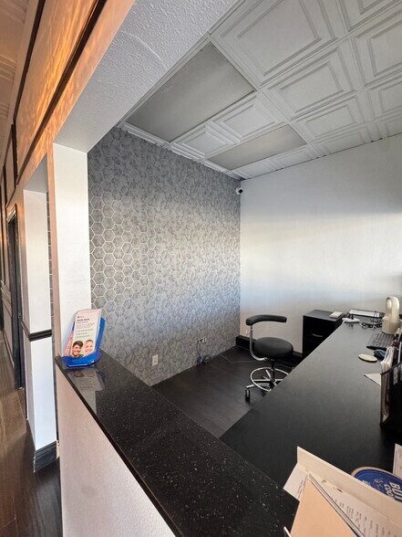 More Photos Of 14368-14370 Whittier Blvd, Whittier Storefront For Lease