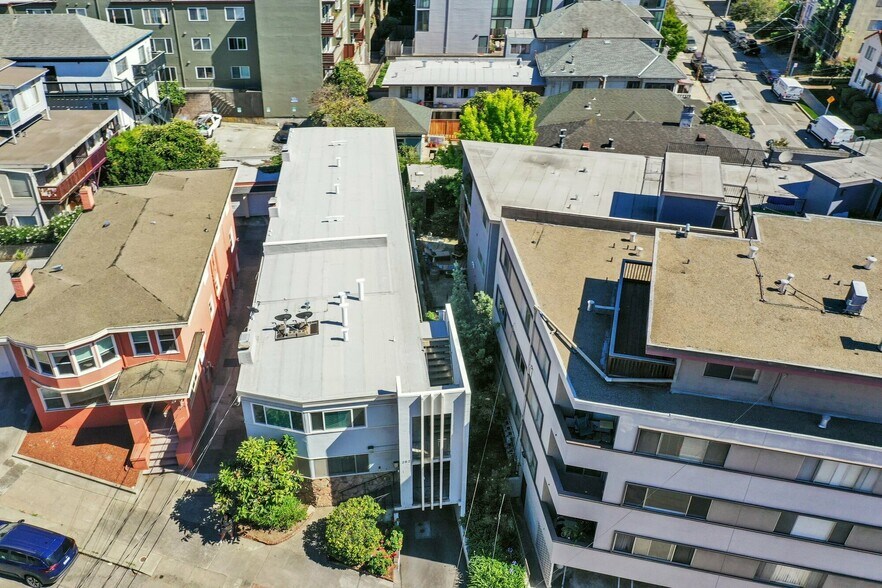 More Photos Of 262 Hanover Ave, Oakland Apartments For Sale