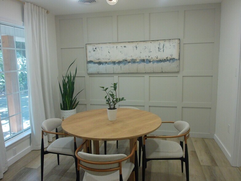 More Photos Of 3422 Brentwood Dr, Baton Rouge Office For Lease