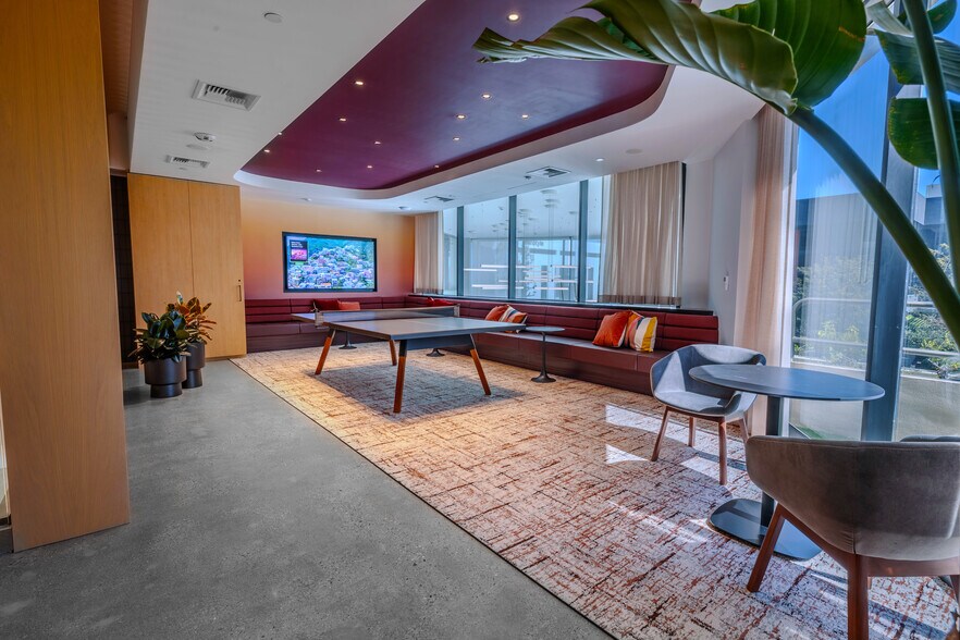 More Photos Of 841 Apollo St, El Segundo Coworking Space