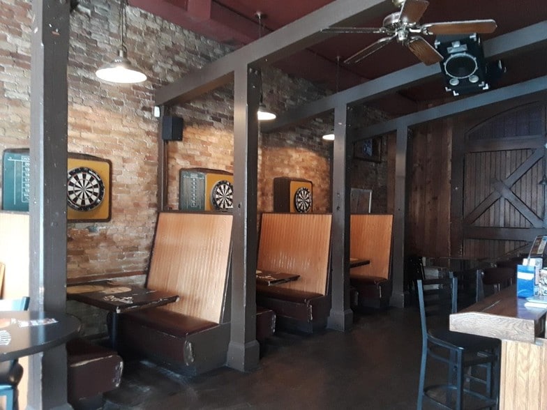 More Photos Of 308 S Hamilton St, Saginaw General Retail For Sale