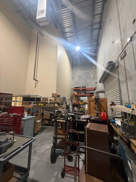 More Photos Of 8222 118th Ave, Largo Warehouse For Sale