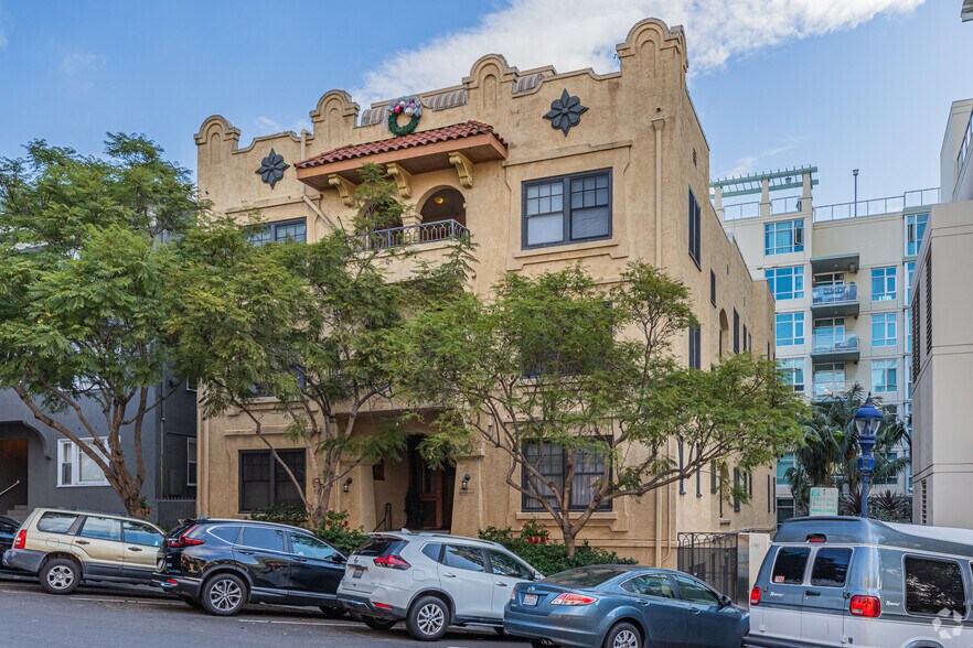 More Photos Of 1541 8th Ave, San Diego Apartments For Sale