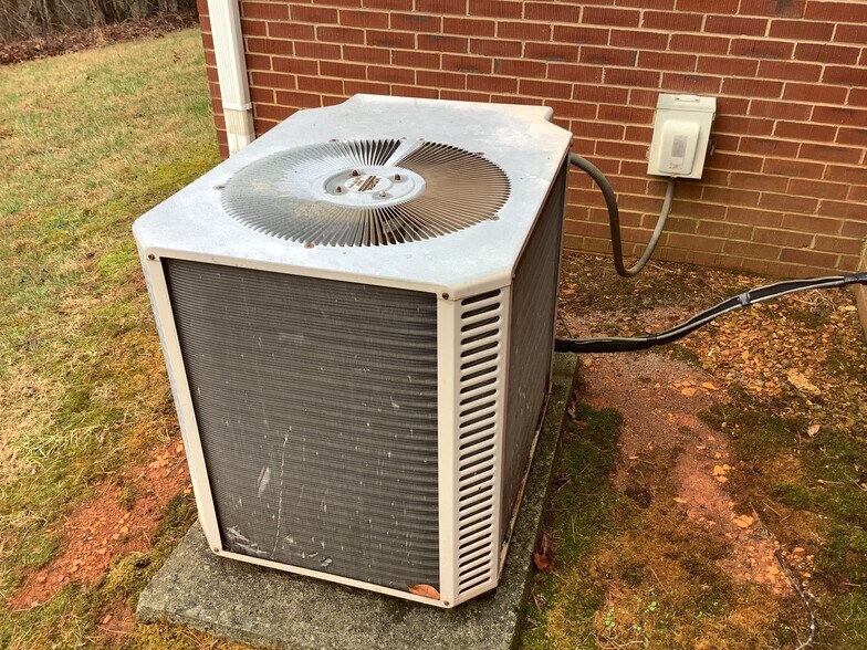 More Photos Of 605 Clarksbury Church Rd, Thomasville Religious Facility For Sale