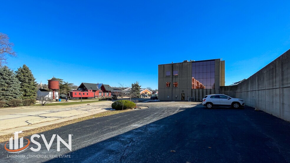 More Photos Of 201 Houston St, Batavia Office For Sale