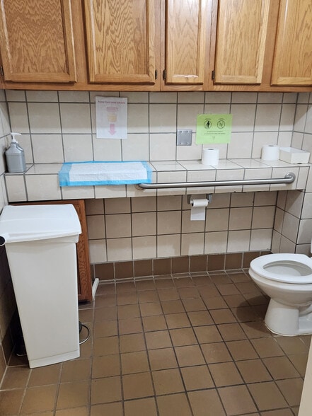 More Photos Of 4700 Erie St, College Park Office For Sale