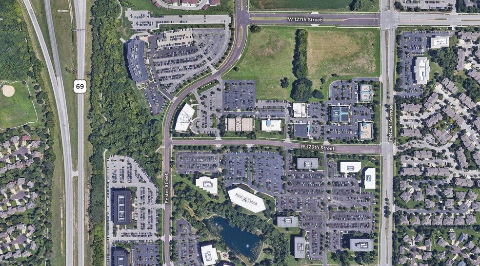 More Photos Of 7400 W 129th St, Overland Park Office For Sale