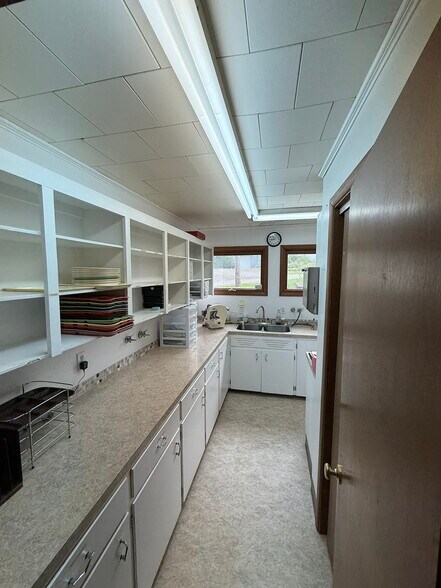 More Photos Of 1117 Clark St, Cambridge Medical For Sale