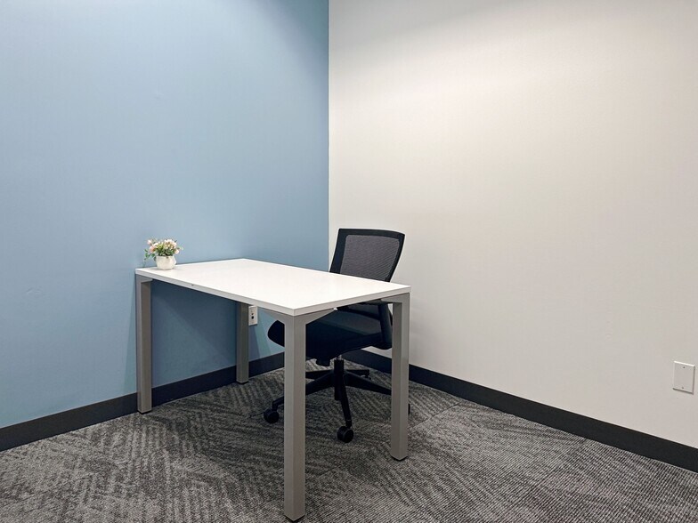 More Photos Of 710 Lakeway Dr, Sunnyvale Coworking Space