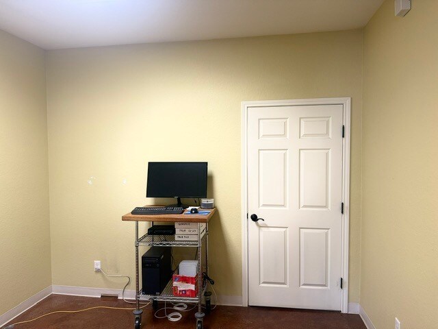 More Photos Of 16239 Nacogdoches Rd, San Antonio Healthcare For Lease