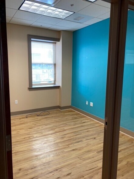More Photos Of 686 Main St, Buffalo Loft Creative Space For Lease