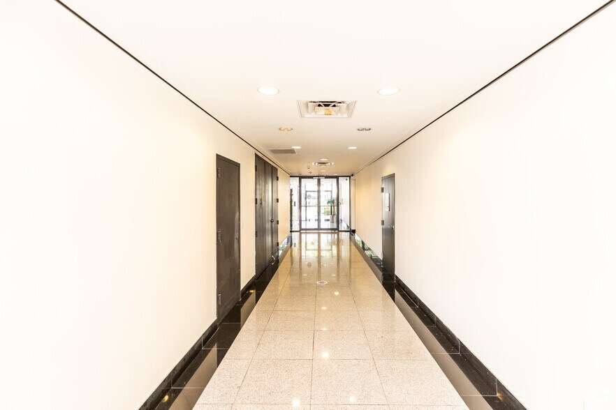 More Photos Of 7910 NW 25th St, Doral Medical For Lease