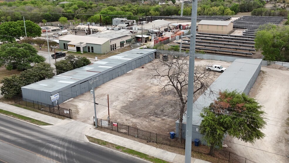 More Photos Of 4930 Callaghan Rd, San Antonio Self Storage For Sale