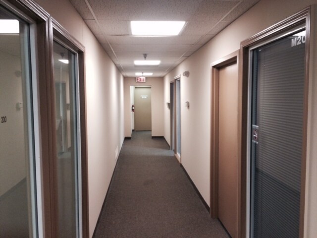 More Photos Of 5035-5075 Shoreline Rd, Lake Barrington General Retail For Lease