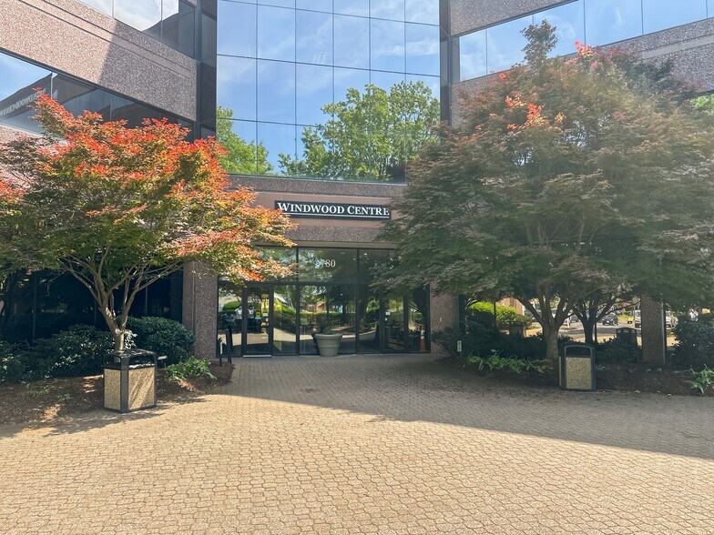 More Photos Of 780 Lynnhaven Pky, Virginia Beach Coworking Space