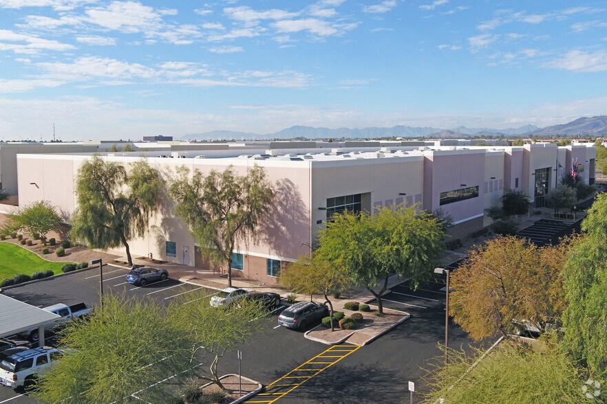 Primary Photo Of 655 W Elliot, Tempe Distribution For Lease