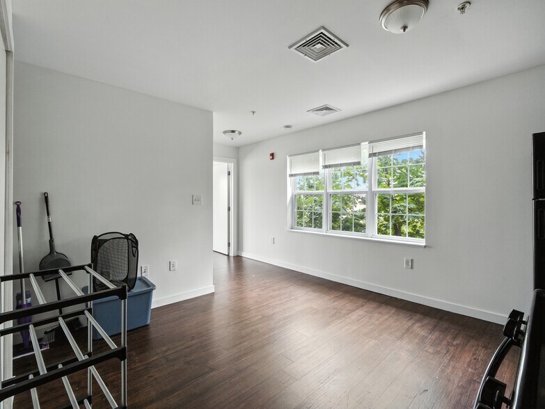 More Photos Of 48 Sicard St, New Brunswick Apartments For Sale