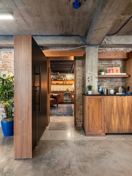 More Photos Of 301 E Archer St, Tulsa Loft Creative Space For Sale