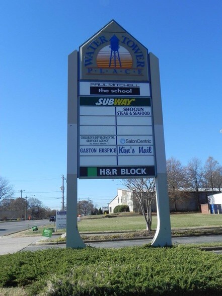 More Photos Of 230-254 E Garrison Blvd, Gastonia Storefront For Lease