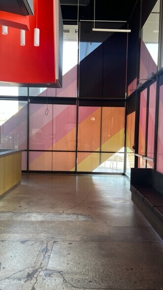 More Photos Of 6255 W Sunset Blvd, Los Angeles Office For Lease